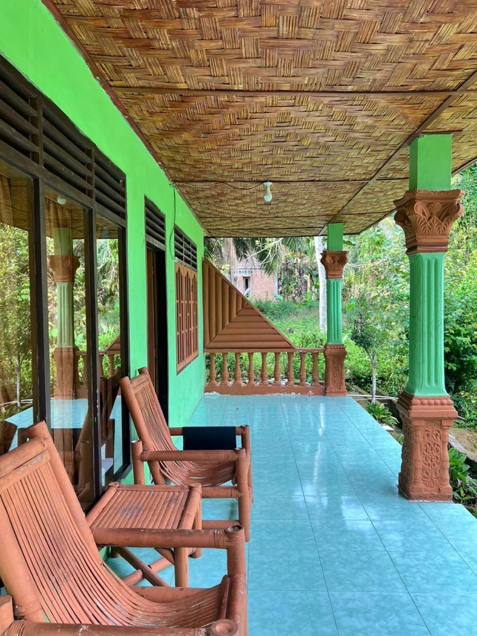 Wisma Batu Mandi Bukit Lawang Kültér fotó