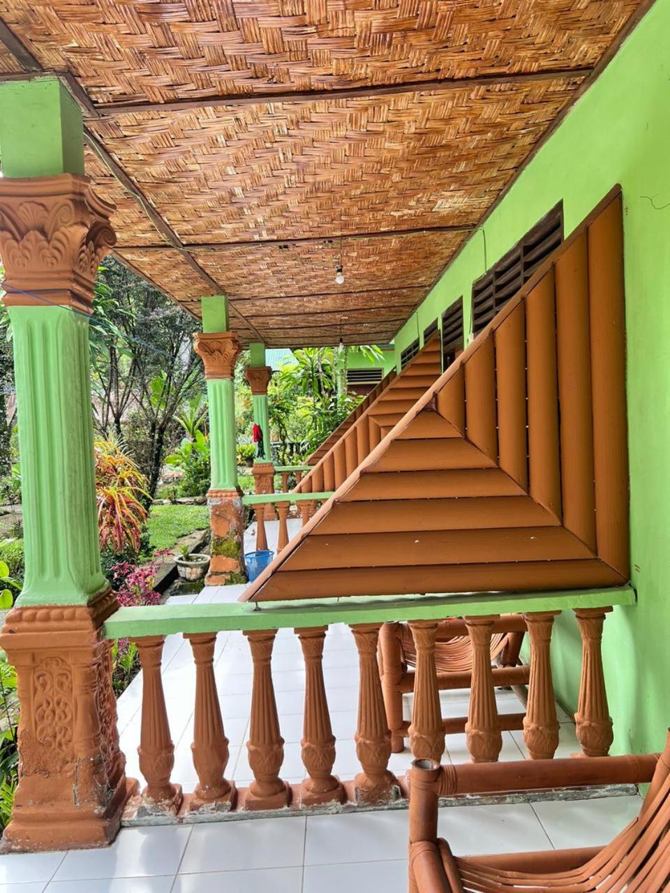 Wisma Batu Mandi Bukit Lawang Kültér fotó