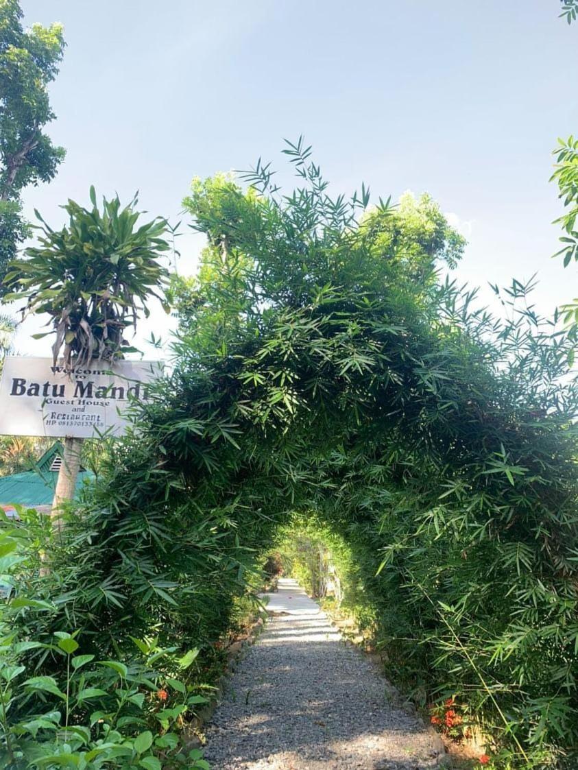 Wisma Batu Mandi Bukit Lawang Kültér fotó