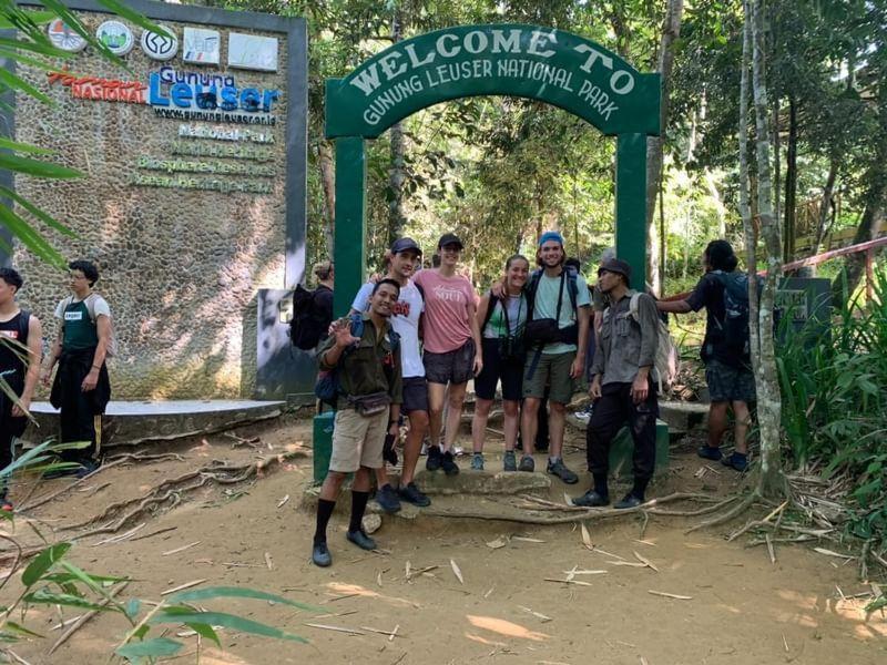 Wisma Batu Mandi Bukit Lawang Kültér fotó